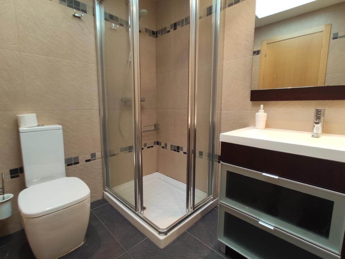 Casa Rial 47 Con Piscina Climatizada * Sanxenxo
